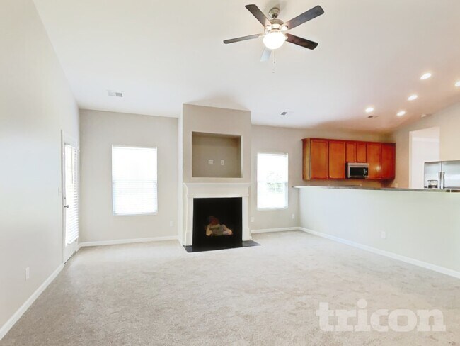 Photo - 4 Cliffview Ct
