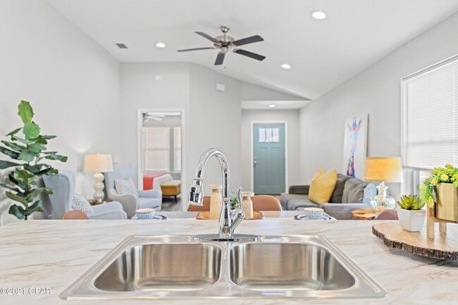 Photo - 2742 Largo Ave