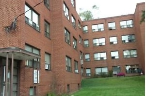 Primary Photo - 68 Hillside Dr