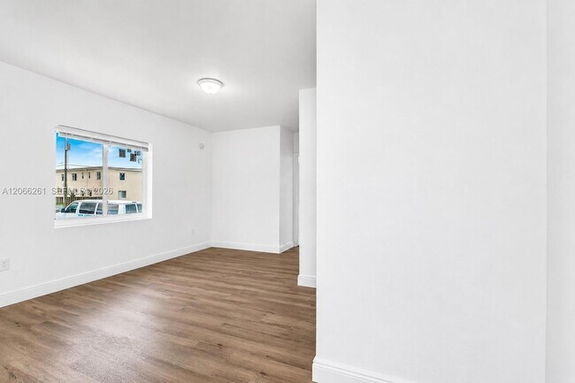 8329 NW 5th Ave Unit 1