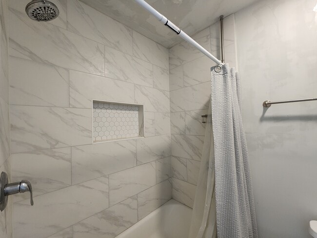 Photo - 17571 Graham St Unidad A