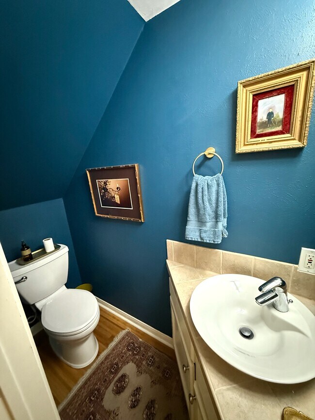 Photo - 4424 Holland Ave