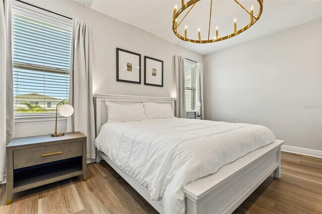 Photo - 389 Southfield St