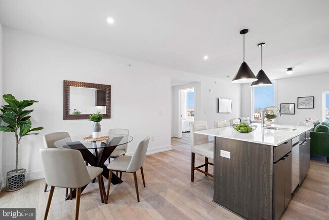 Photo - 5200 Chester Ave Unit 104