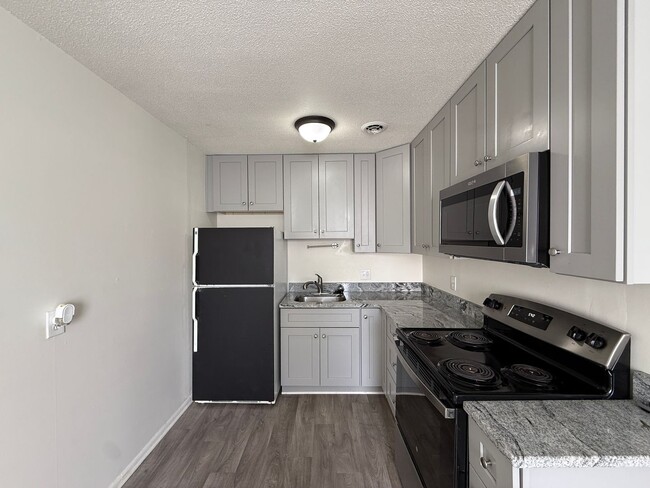 Photo - 3826 Country Club Rd