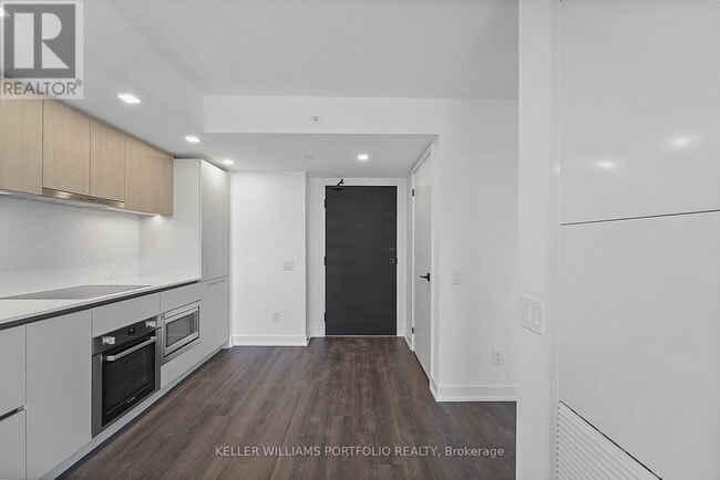 Photo - 609 Sherbourne St Unit 407