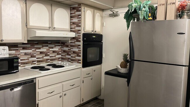 Photo - 4020 Galt Ocean Dr Unit 1407