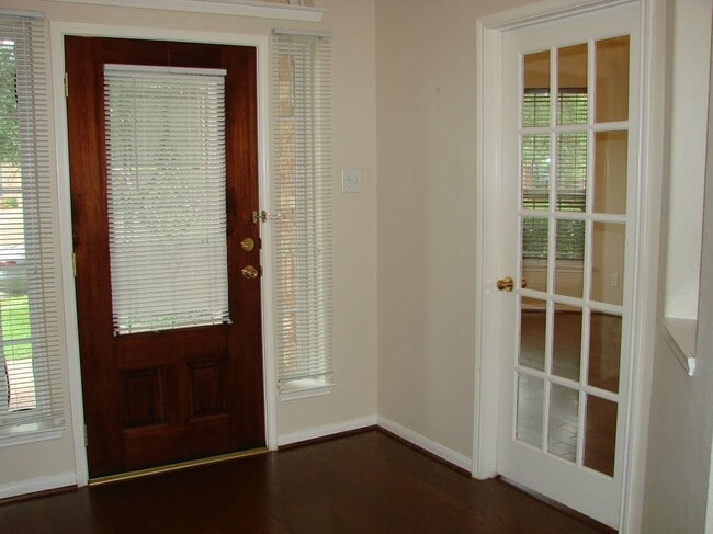 Photo - 4714 Autumn Orchard Ln