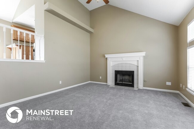 Photo - 215 Apple Blossom Ln