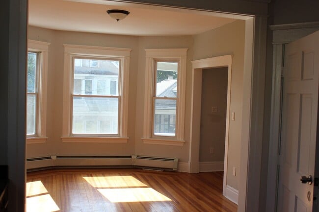 Photo - 1 Kent St Unit 2