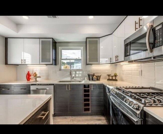18 Rush St