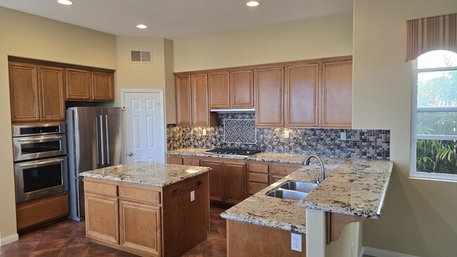 Photo - 13937 Kerry Ln