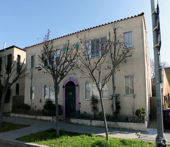 Photo - 608 W 6th Street