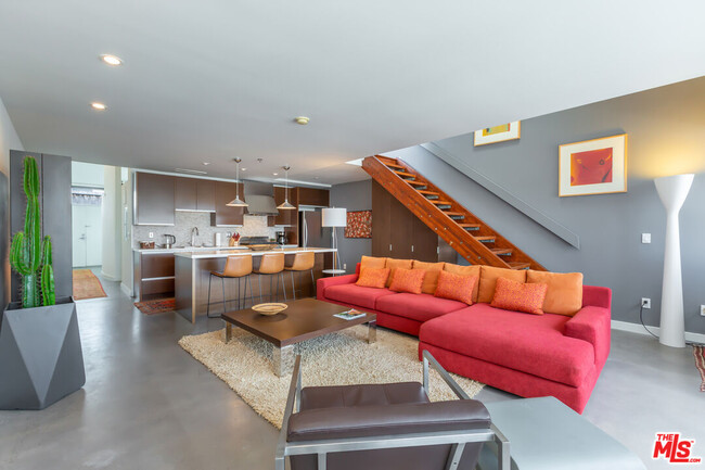 Photo - 615 Hampton Dr Unidad A304 Rental