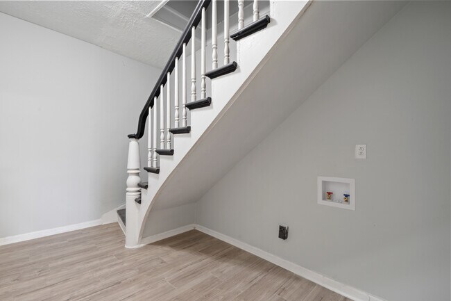 608 Monroe St Unidad C