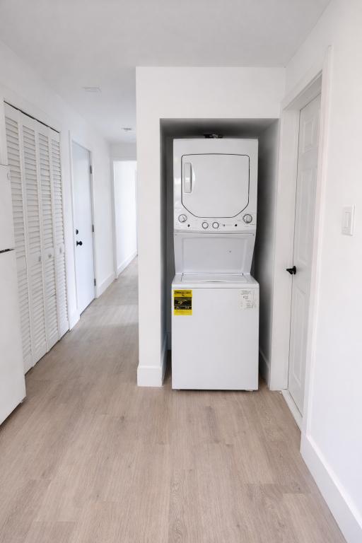 Photo - 445 SW 3rd St