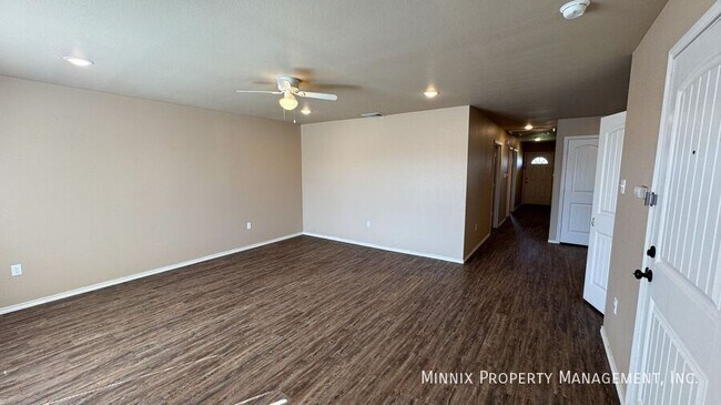 Photo - 2425 N. Ave. N-