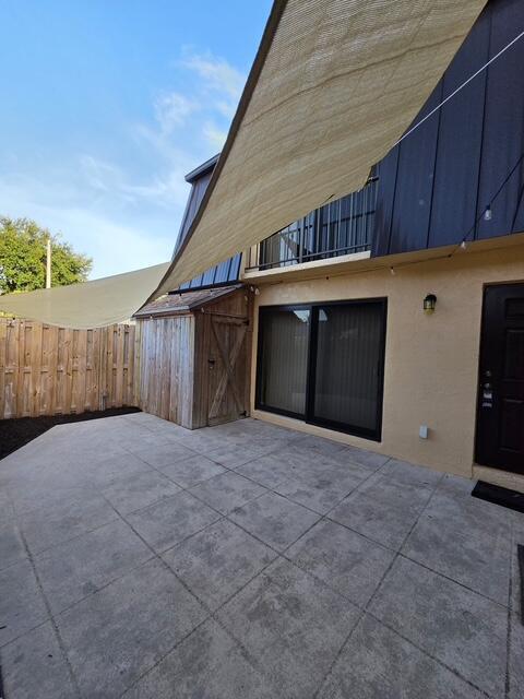 Photo - 2318 Waterside Dr