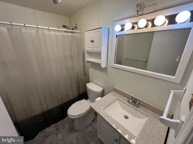 Photo - 8104 Mid Haven Rd