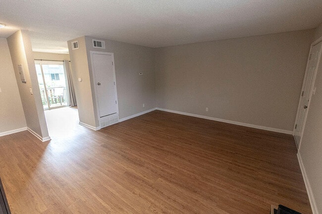 Photo - 105 N Garth Ave Unit 52