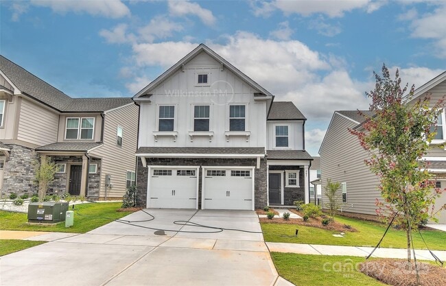 Building Photo - 561 Scotch Meadows Loop Rental