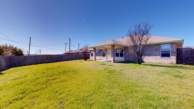 Photo - GORGEOUS HOME IN NOLANVILLE CLOSE TO FORT HOOD!