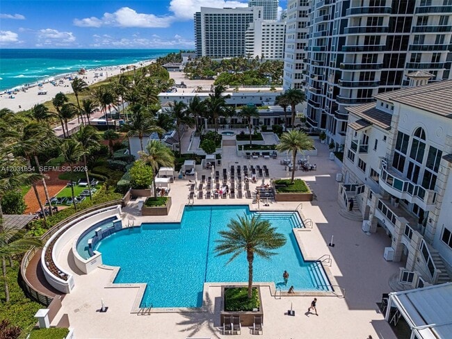 Photo - 4779 Collins Ave Unidad 2305