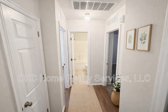 Photo - 2424 NW 161st St