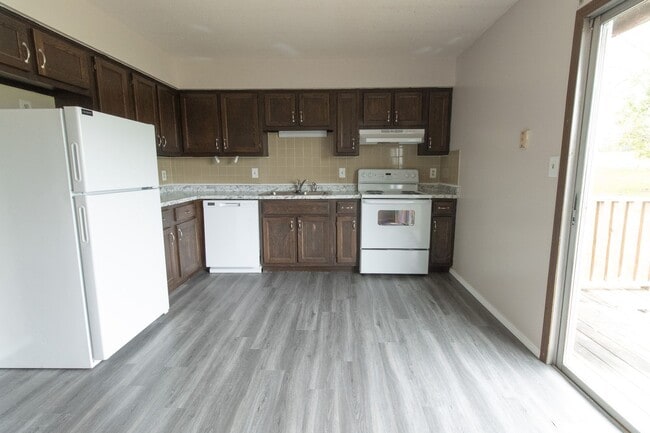 Photo - 1584-1586 Sonora Dr Unit 1586 Sonora Dr