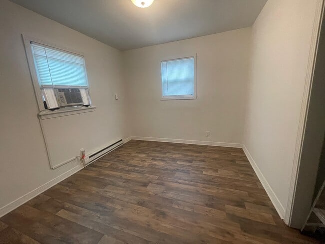 Photo - 2708 Cave Ave NW