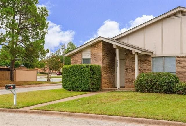 Photo - 2200 Westmoor Pl