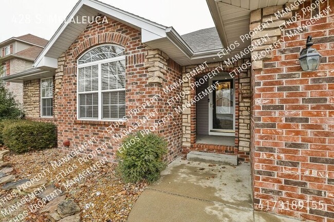 Photo - 428 S. Melaleuca-