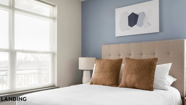Photo - 1801 Meridian St Unidad 917