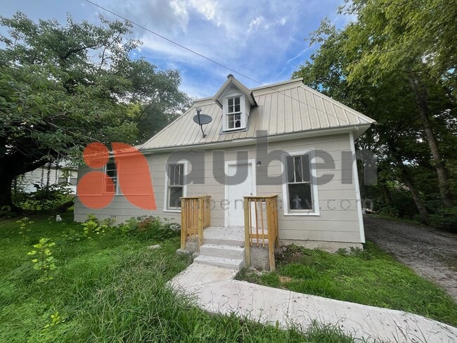 Building Photo - 52 Wilburger St