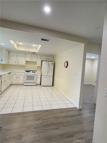 Photo - 1594 First St