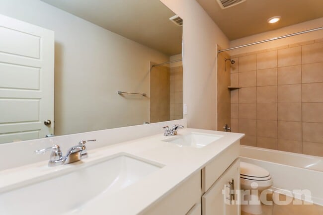 Photo - 13554 Paxton Blvd