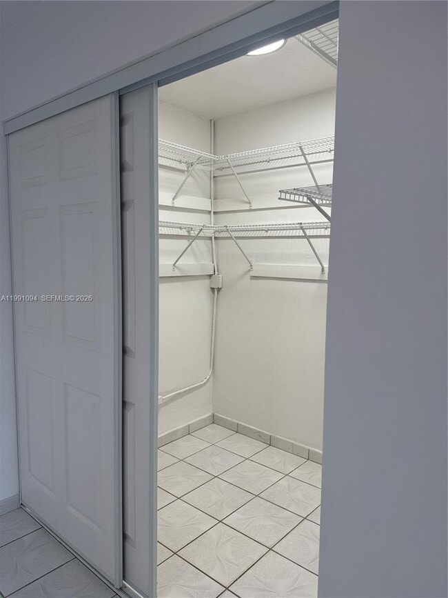 Photo - 13001 SW 53rd St