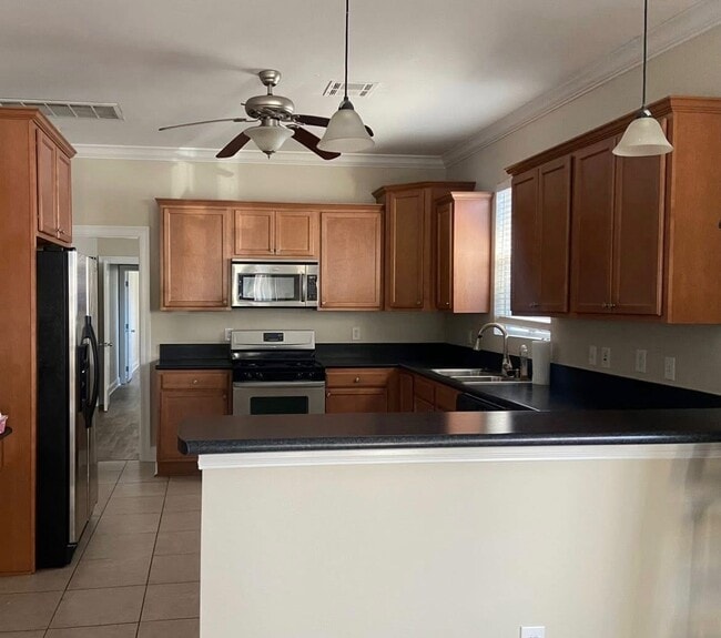 Photo - 828 Hidalgo St