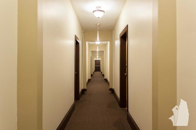 Photo - 635 W Barry Ave Unit 403