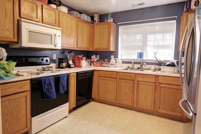 Photo - NEW PHOTOS COMING SOON!! 3bd/2ba Hope Valley Home With Fenced-In Backyard!