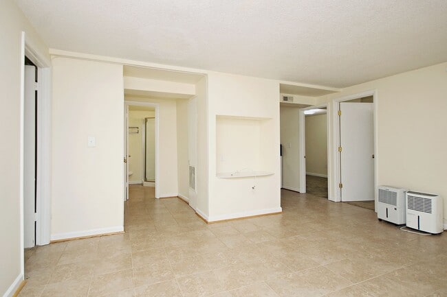 Photo - Student-Friendly Fry's Spring Basement Apartment