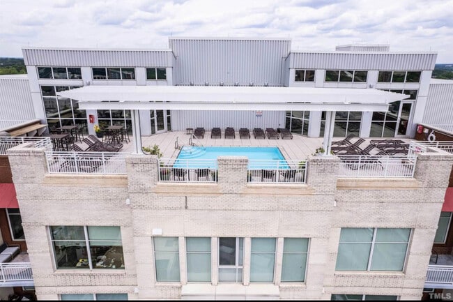 Photo - 400 W North St Unit 714