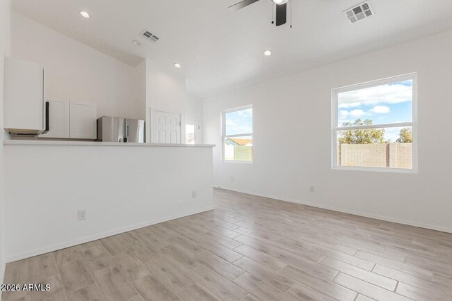 Photo - 8335 W Pineveta Dr