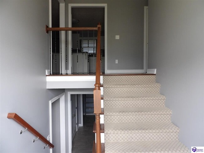 Photo - 96 Boone Trce