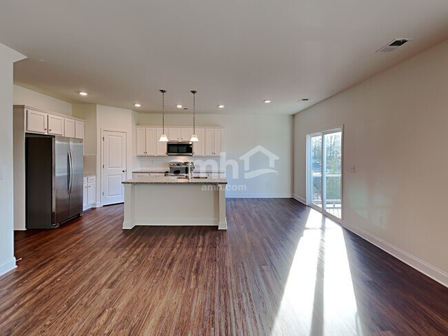 Photo - 5115 Staten Ln