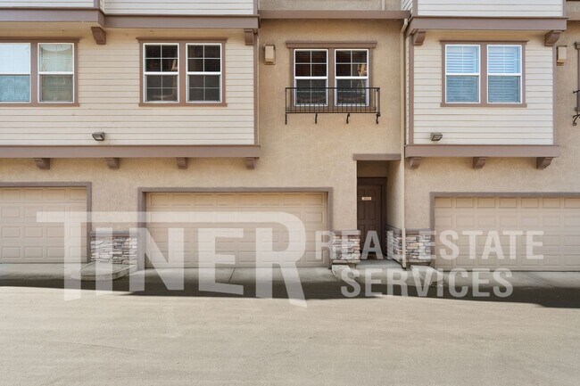 Photo - 6550 Hearthstone Cir Unidad #1013