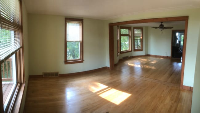 Photo - 701 E 8th St Unit 1