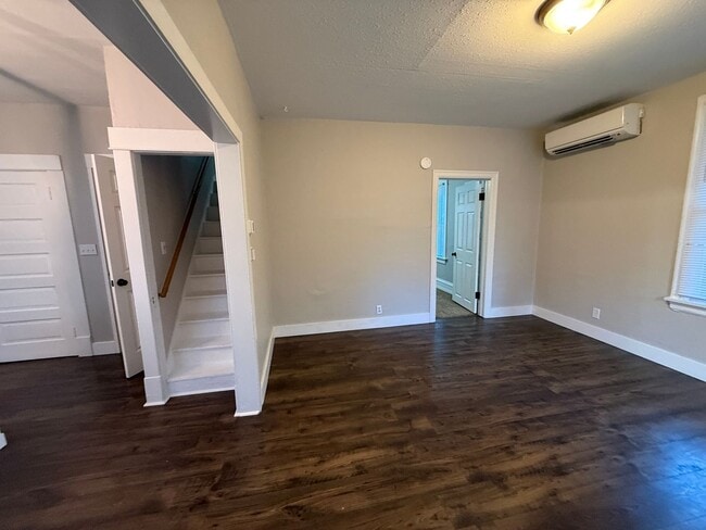 Photo - Monroe 1 Bedroom Home