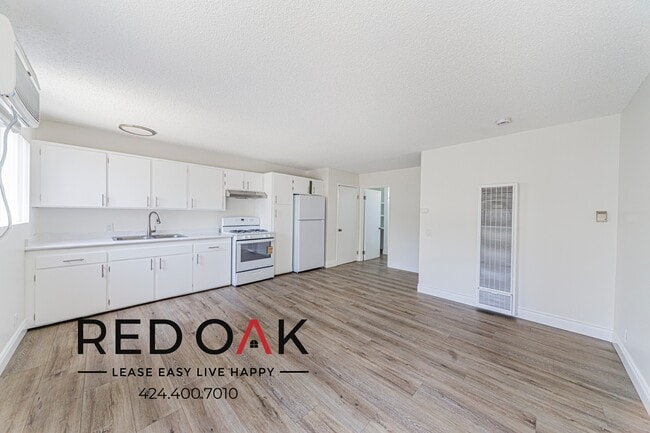 7032 Milwood Ave Unit 6