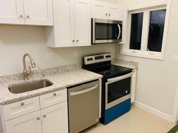 **Modern Kitchen ** Fully Applianced - 72 Fairmont Ave Unit 72 B 2nd Floor